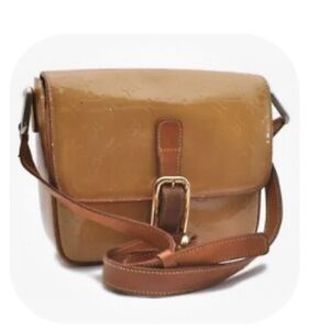 Louis Vuitton vernis crossbody
